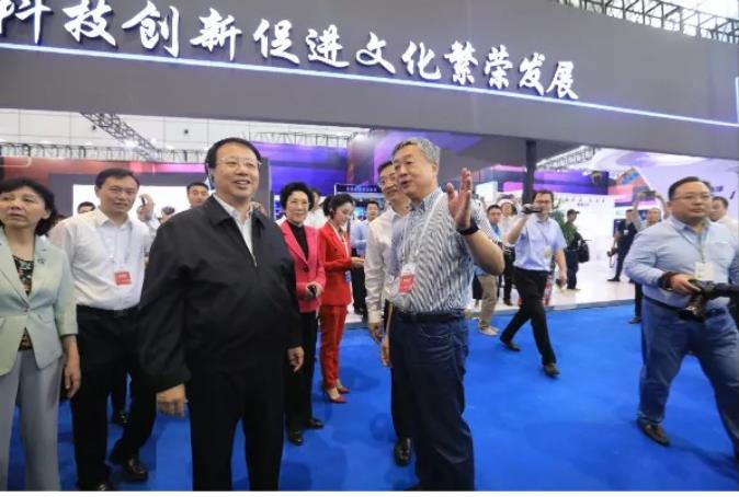 山影集團(tuán)“盛裝”亮相第八屆山東文博會(huì) 山影集團(tuán)“盛裝”亮相第八屆山東文博會(huì)