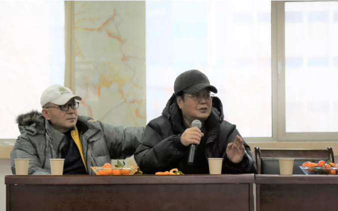 山影集團(tuán)召開(kāi)老干部迎新春座談會(huì) 山影集團(tuán)召開(kāi)老干部迎新春座談會(huì)