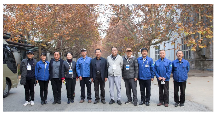 《闖關東》原班人馬十二年之后再聚首 打造史詩工業(yè)長卷《老工人》