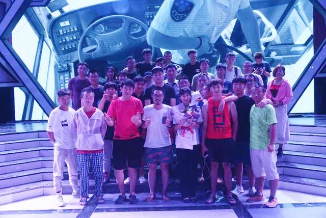 電影故事片《一路同行》順利殺青！